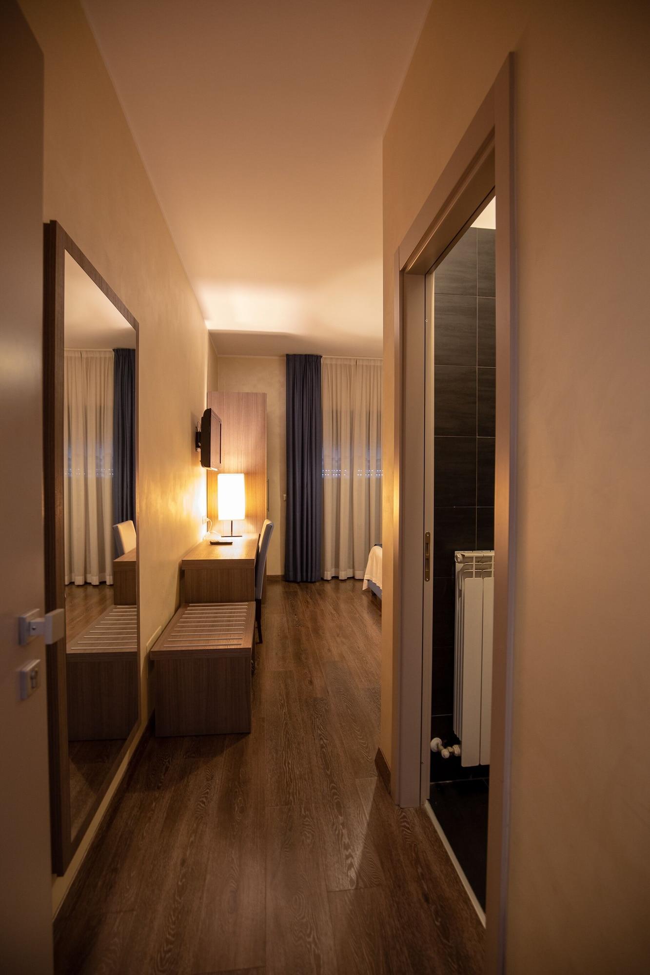 Hotel La Compagnia Del Viaggiatore L'Aquila Ngoại thất bức ảnh